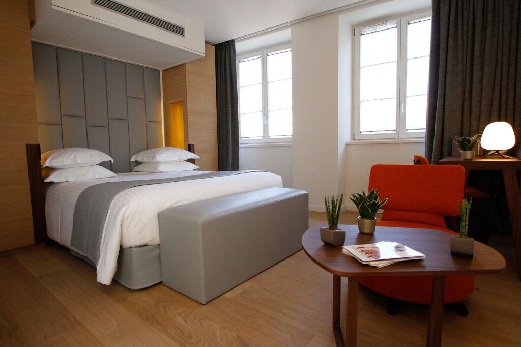 hotel image 12