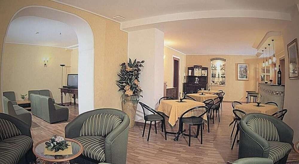 hotel image 16