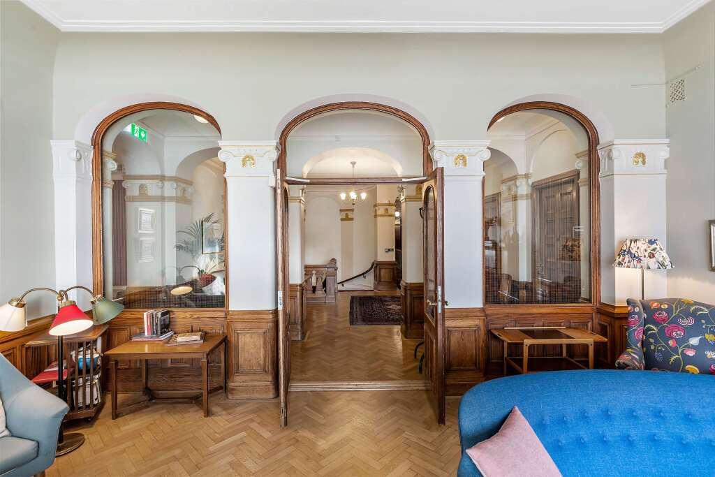 hotel image 12
