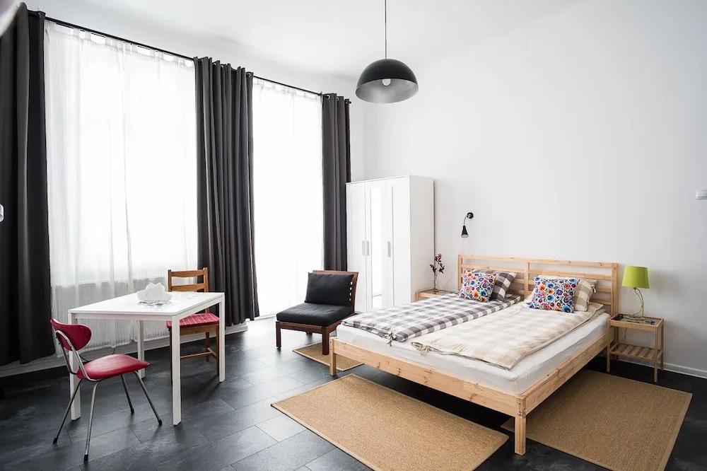 hotel image 10