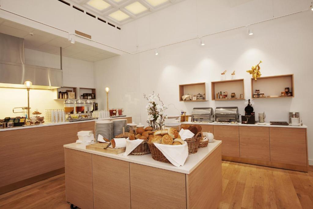 hotel image 35