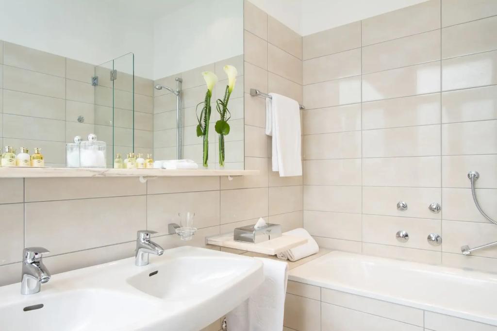 hotel image 34