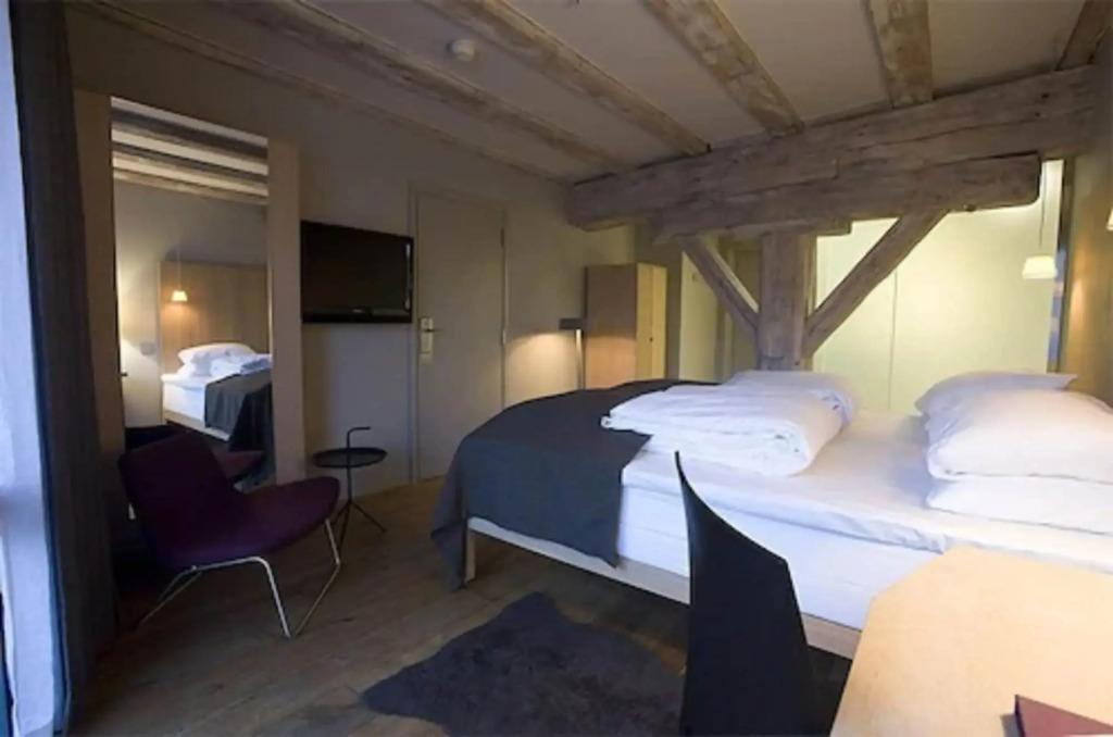 hotel image 7