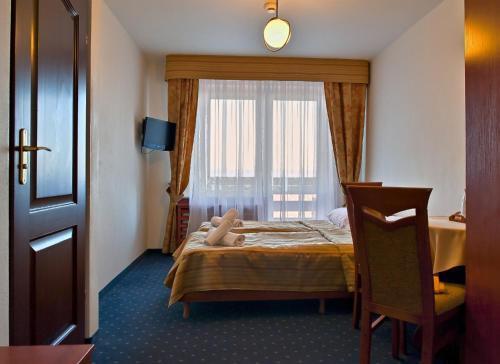 hotel image 10