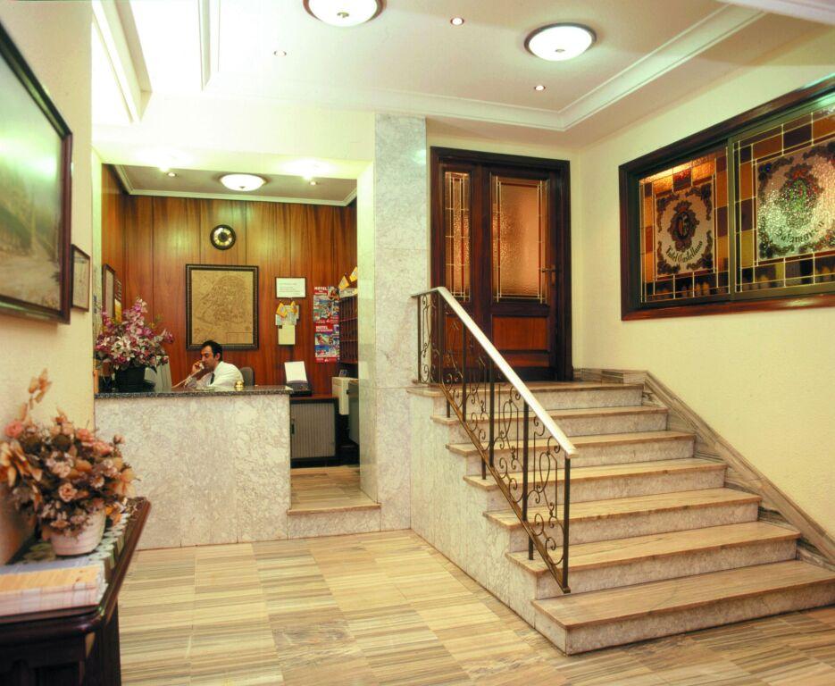 hotel image 12