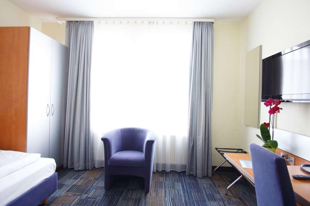 hotel image 12