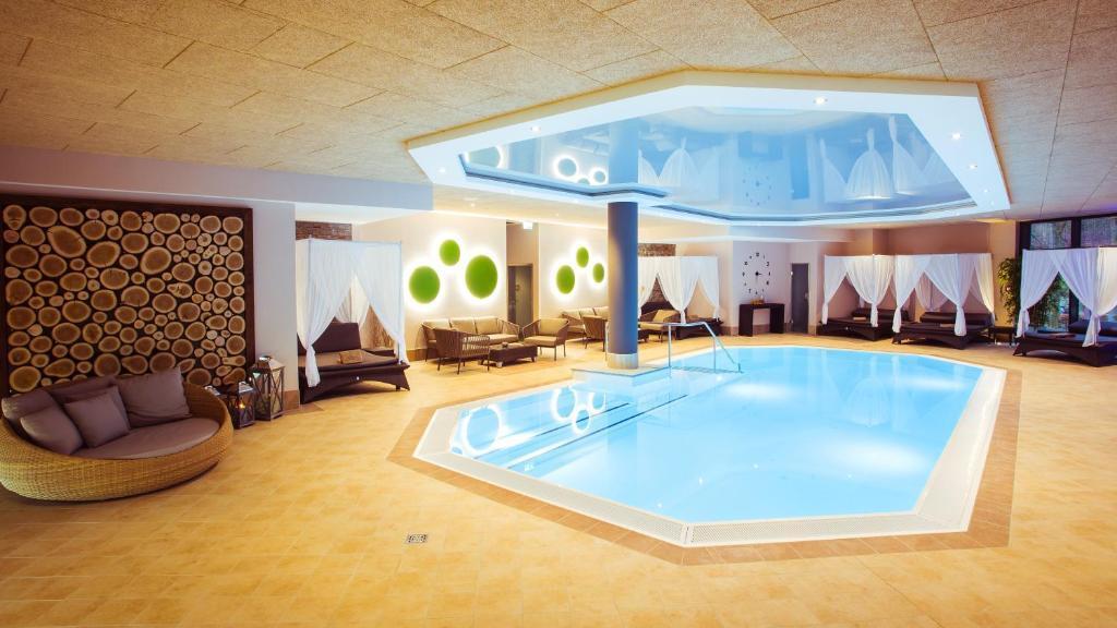 hotel image 12