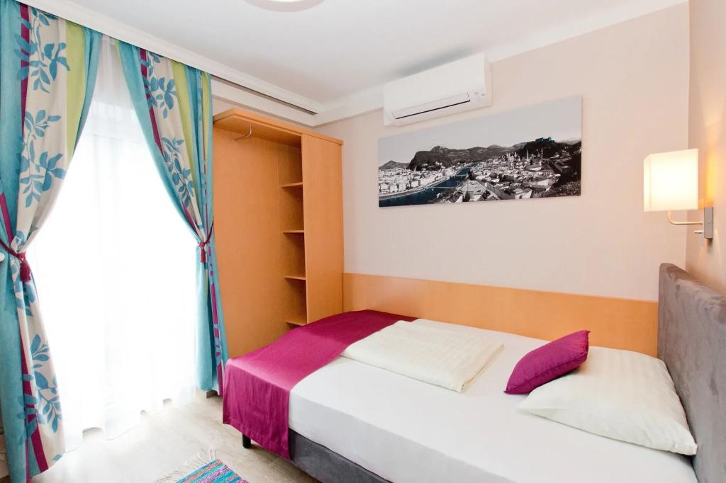 hotel image 16