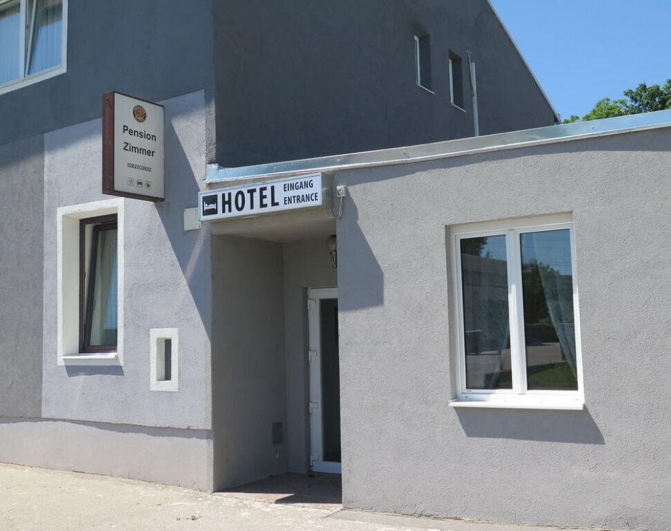hotel image 10