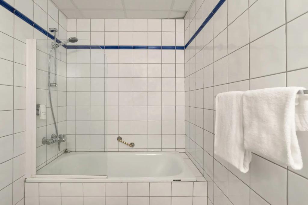 hotel image 12