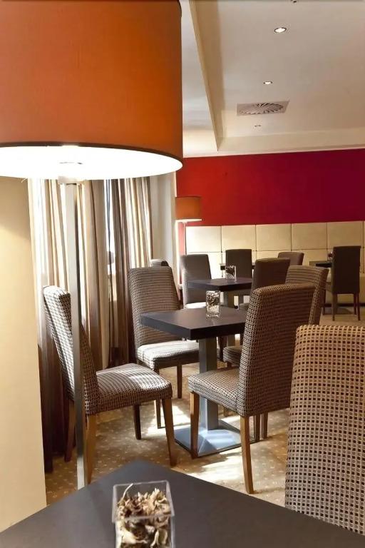 hotel image 13