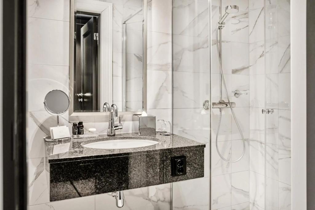 hotel image 32