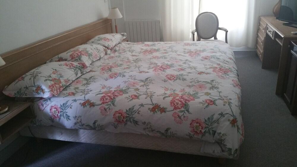hotel image 9