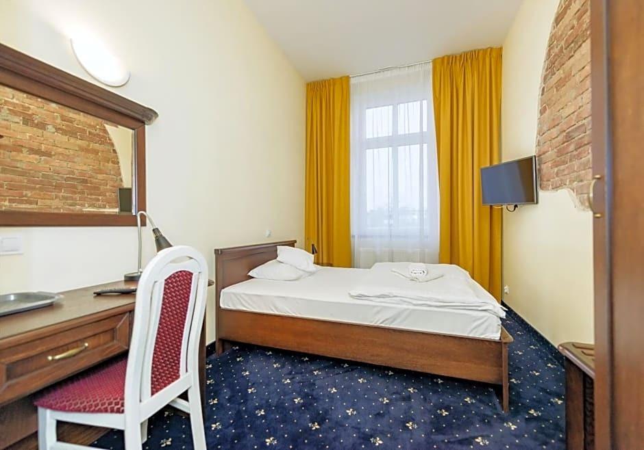 hotel image 13