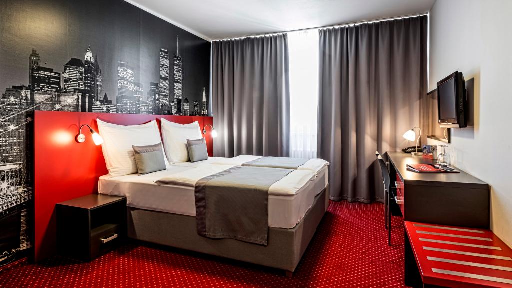hotel image 16