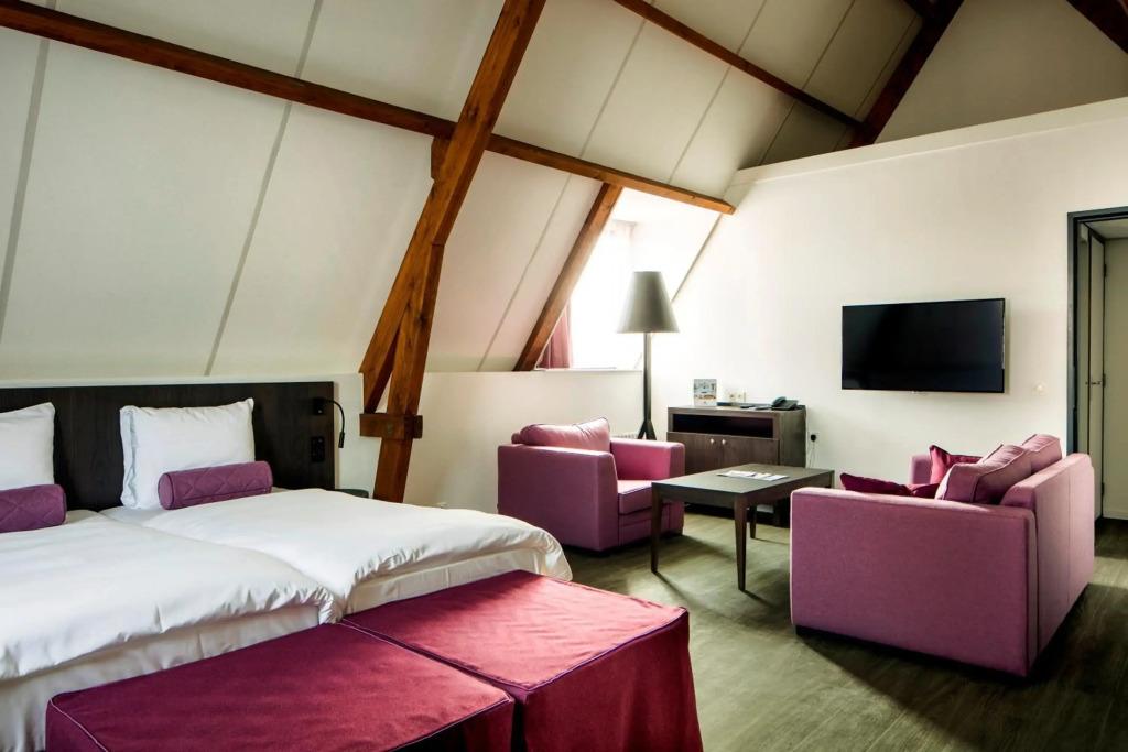 hotel image 10
