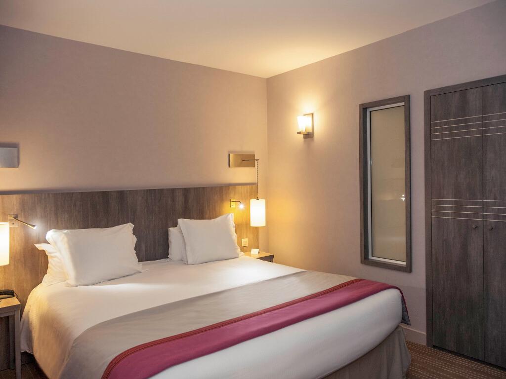 hotel image 16