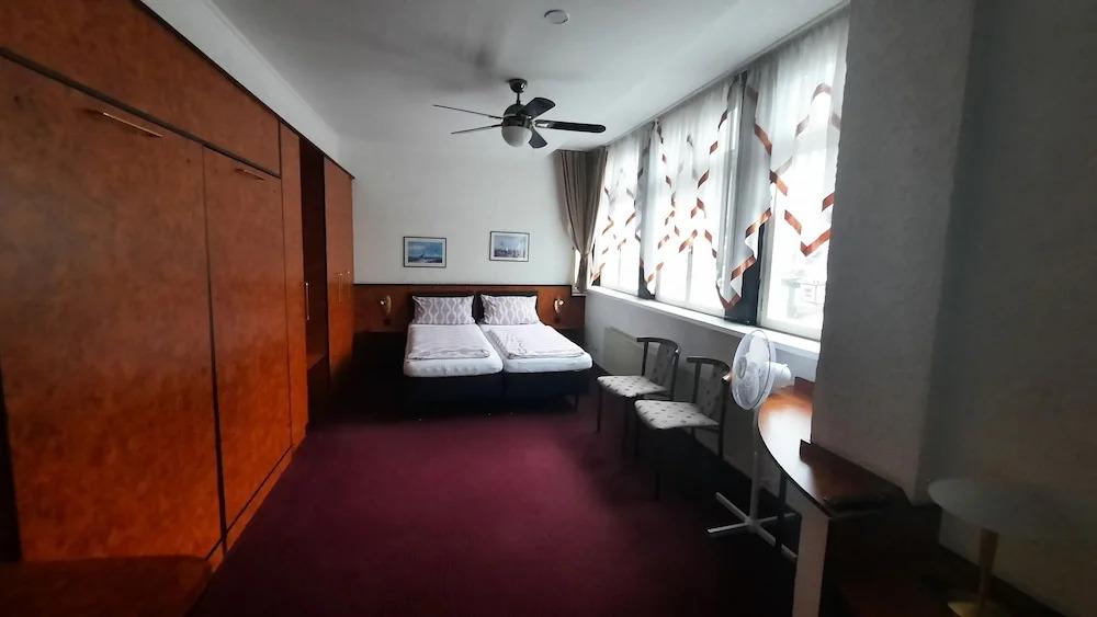 hotel image 14