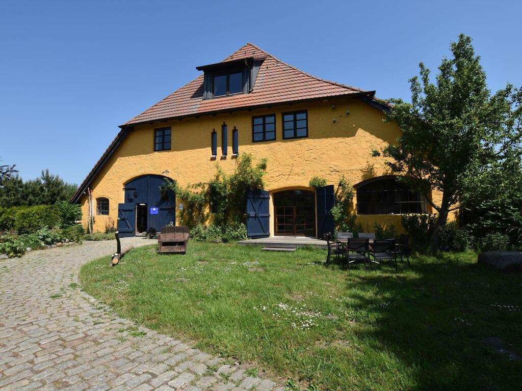 hotel image 8