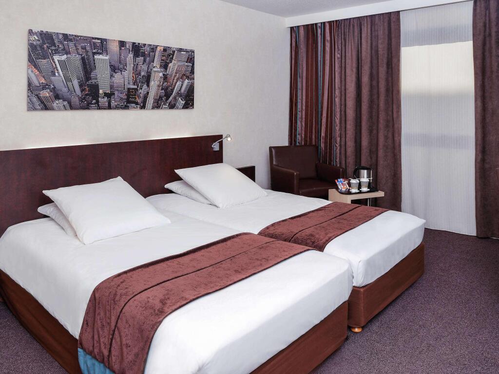 hotel image 9