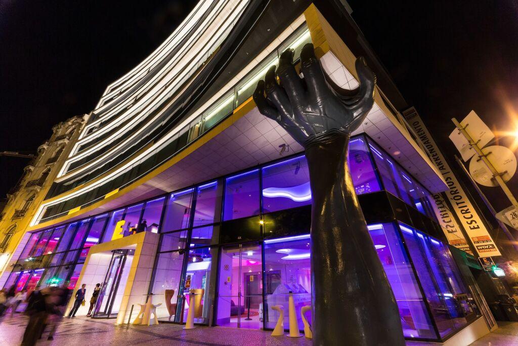 hotel image 12