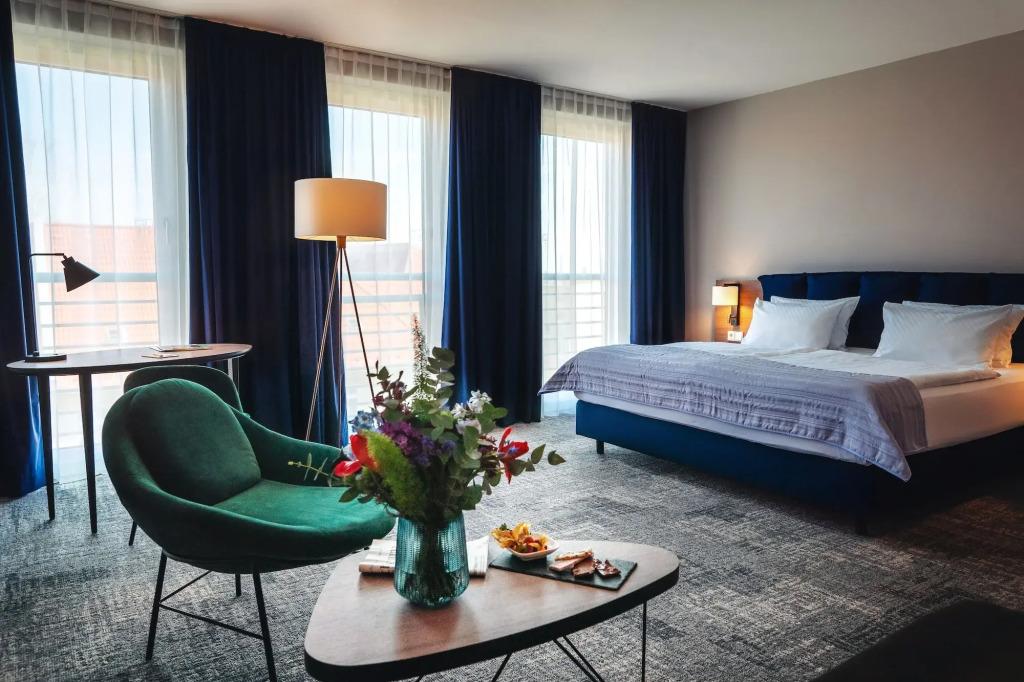hotel image 10