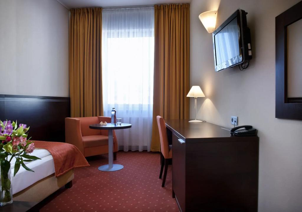 hotel image 9