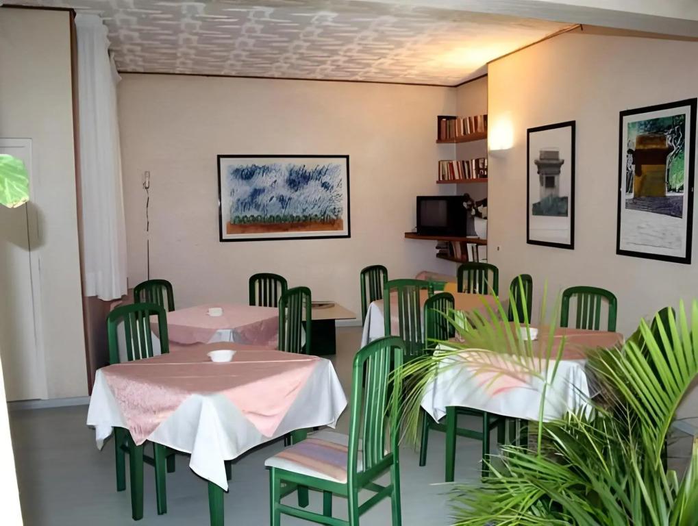 hotel image 10