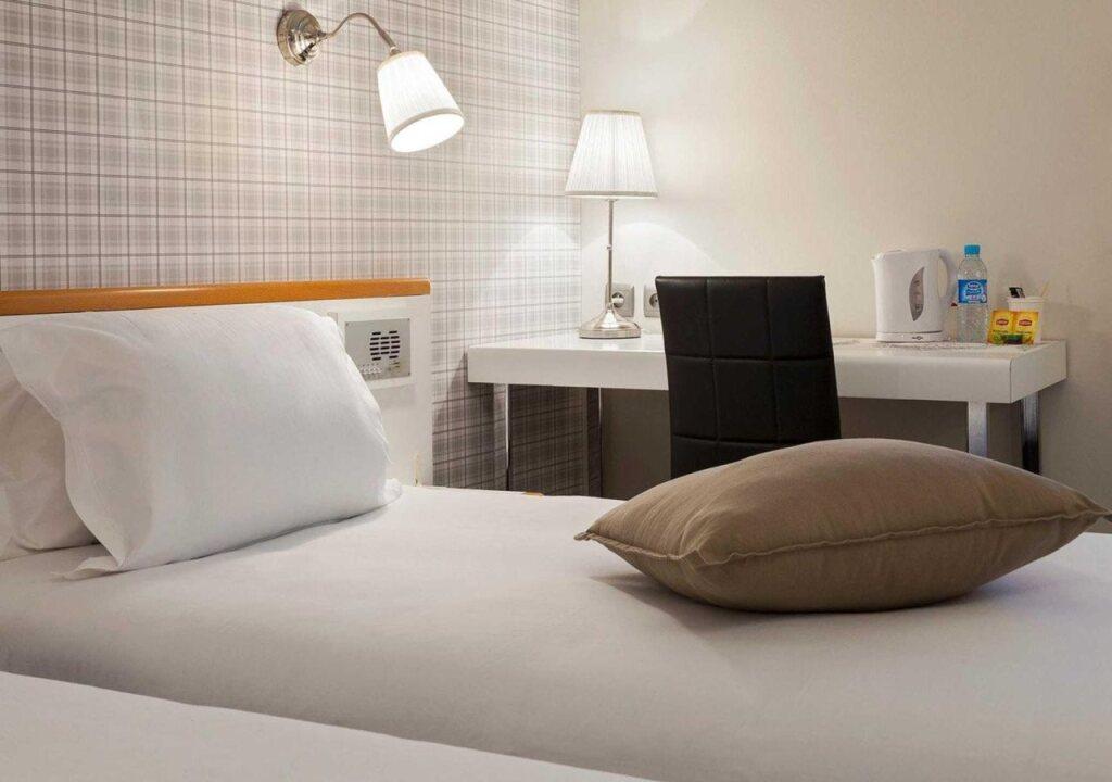 hotel image 13