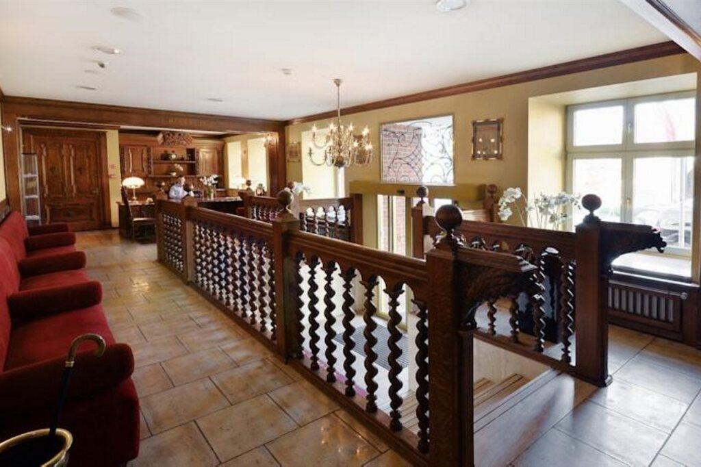 hotel image 13