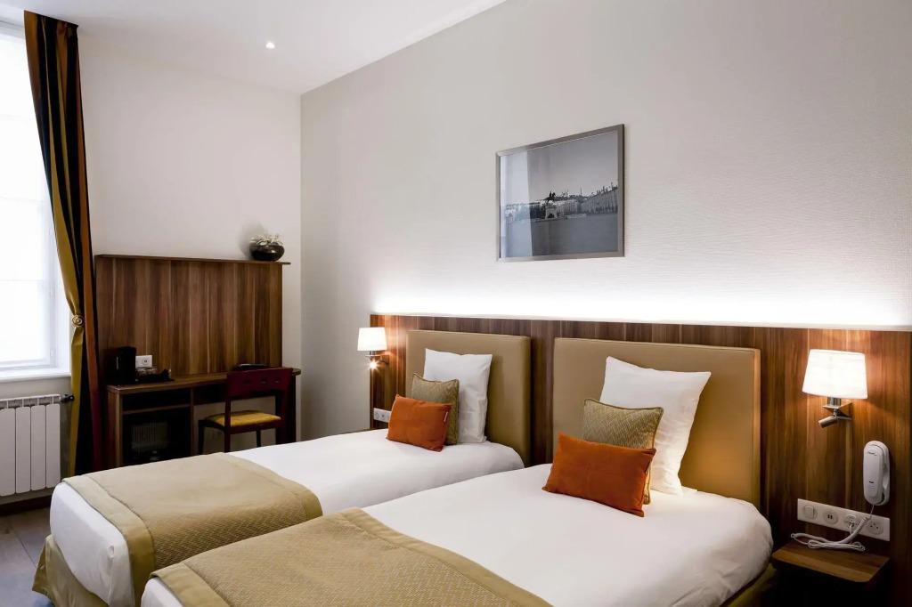hotel image 11