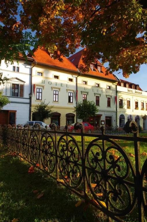 hotel image 10