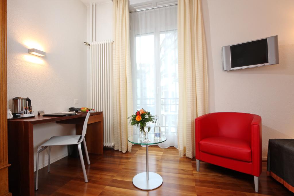 hotel image 12