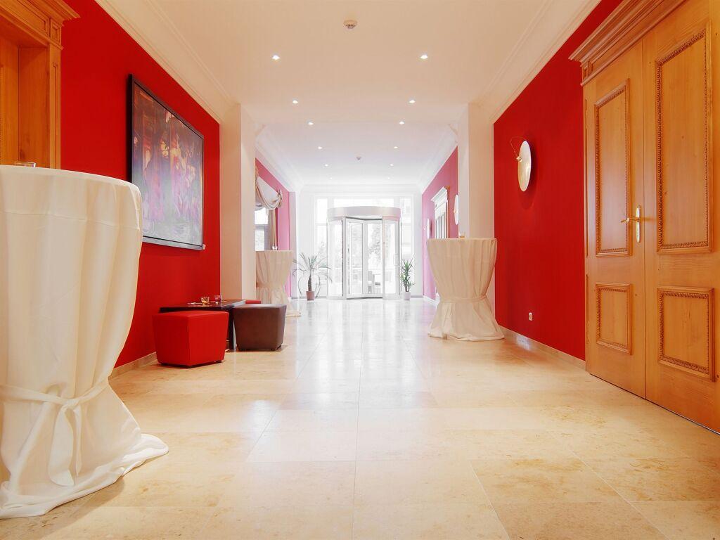hotel image 13
