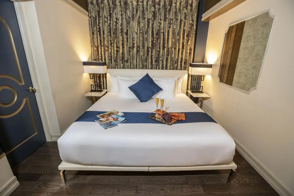 hotel image 10