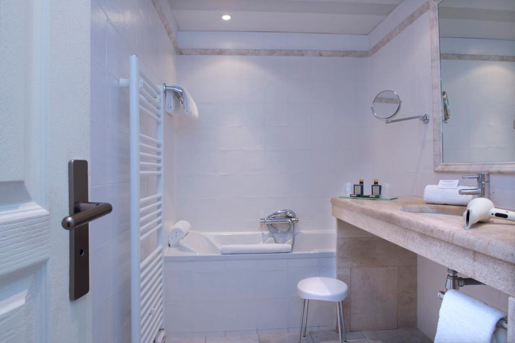 hotel image 11