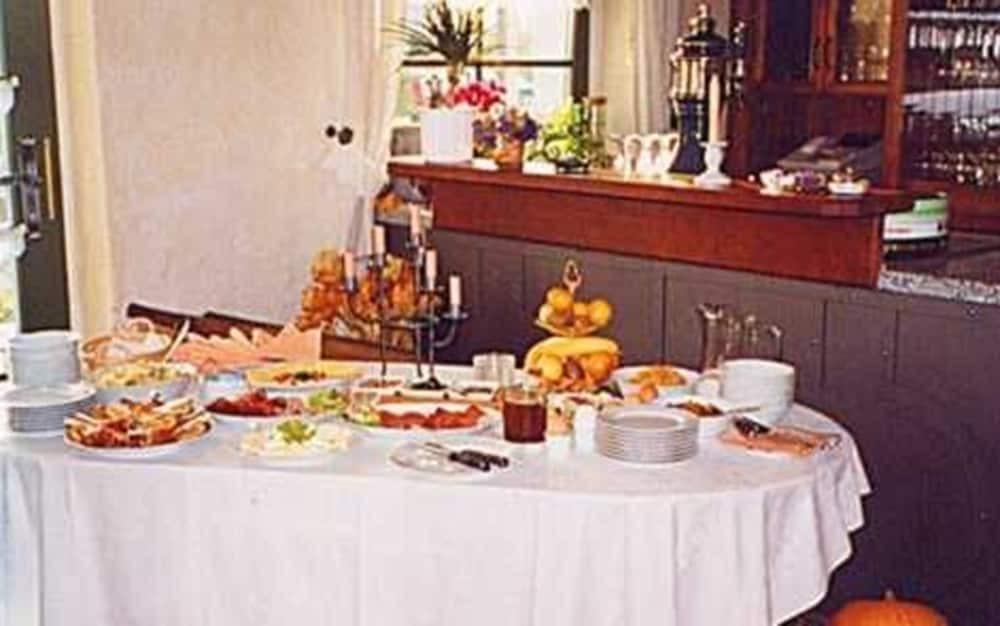 hotel image 16