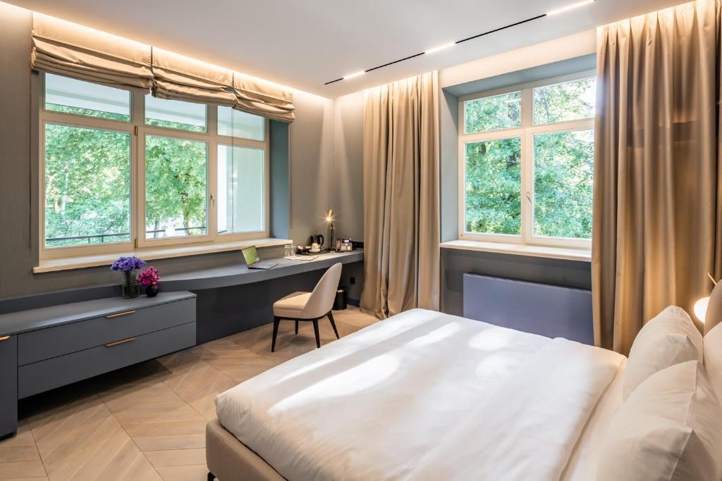 hotel image 10
