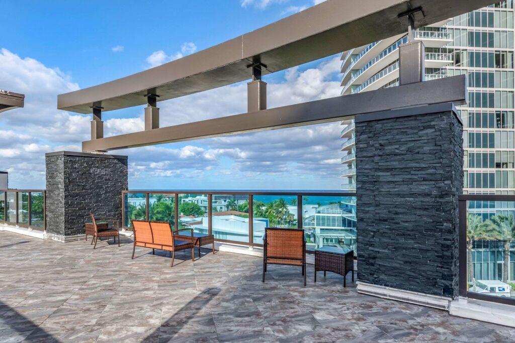 hotel image 13