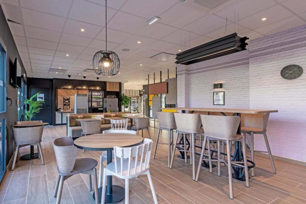 hotel image 8