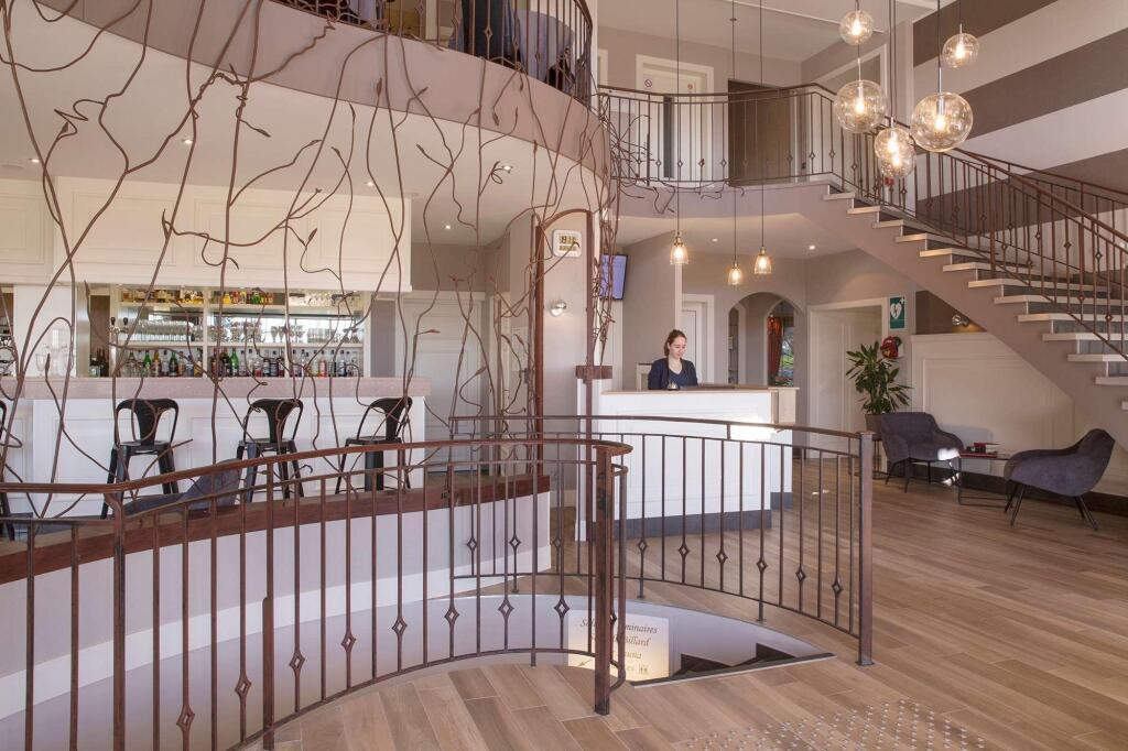 hotel image 16