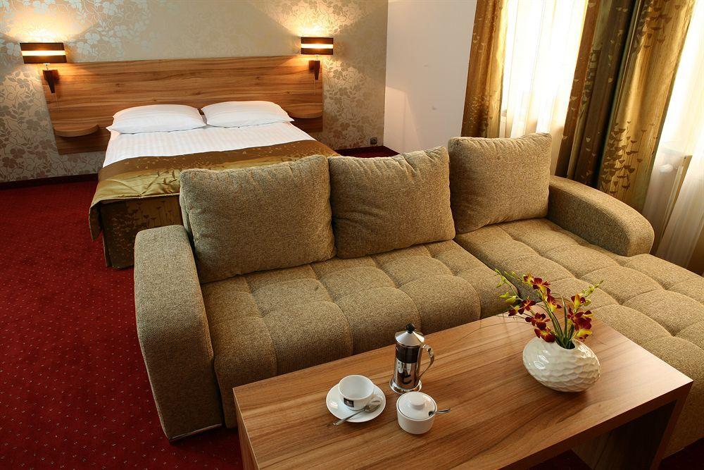 hotel image 12