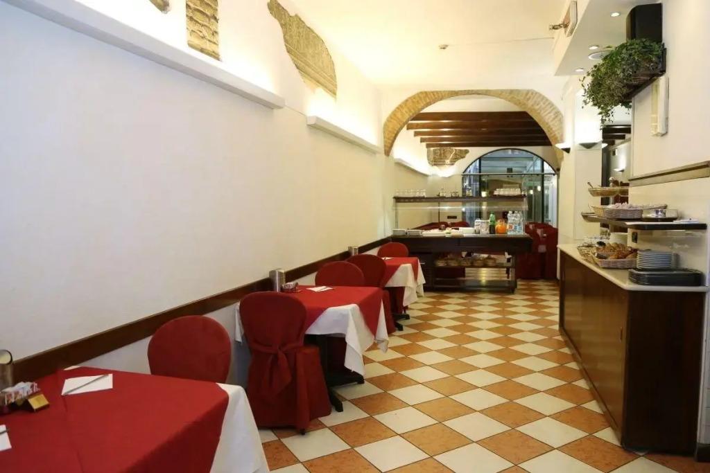 hotel image 17