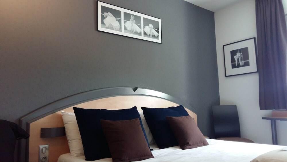 hotel image 9