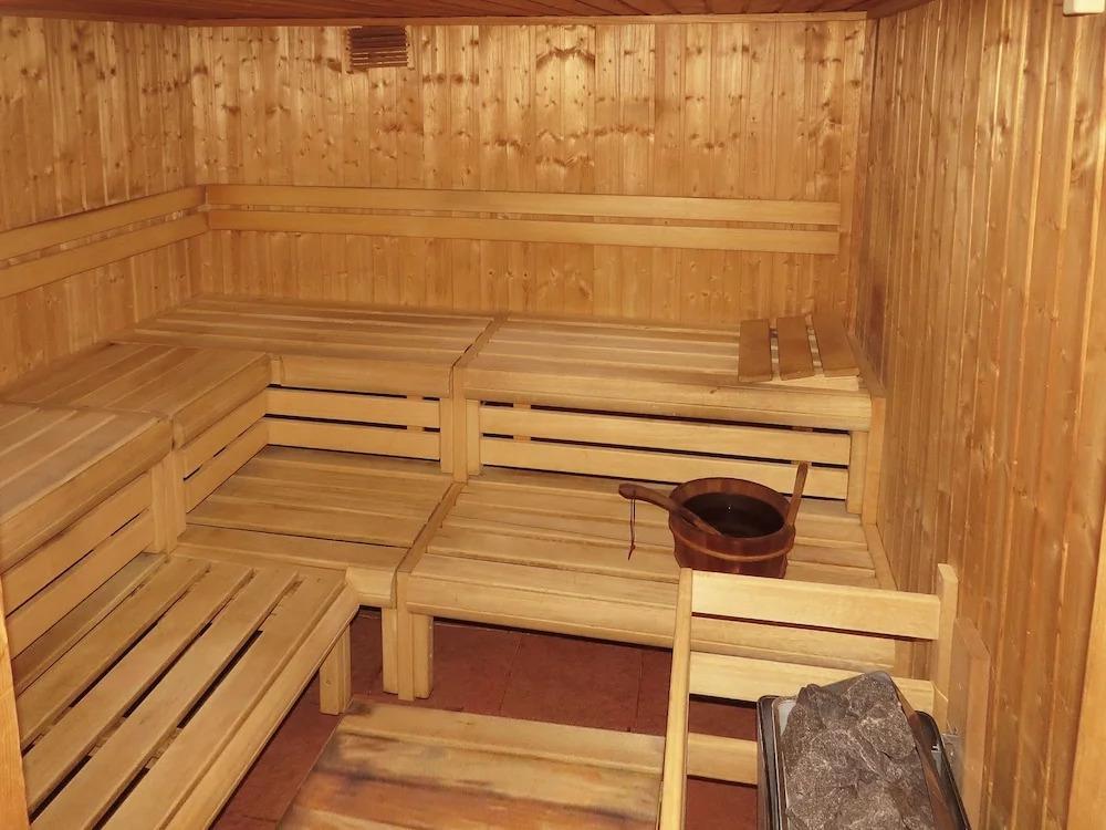 hotel image 9