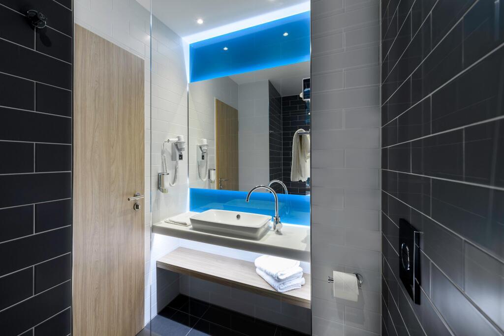 hotel image 12