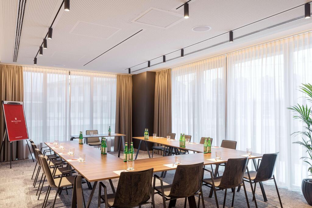 hotel image 12