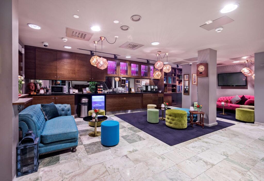 hotel image 12