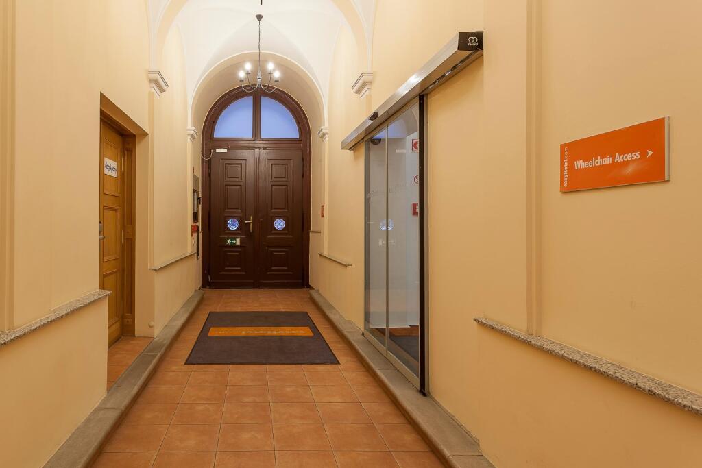 hotel image 13