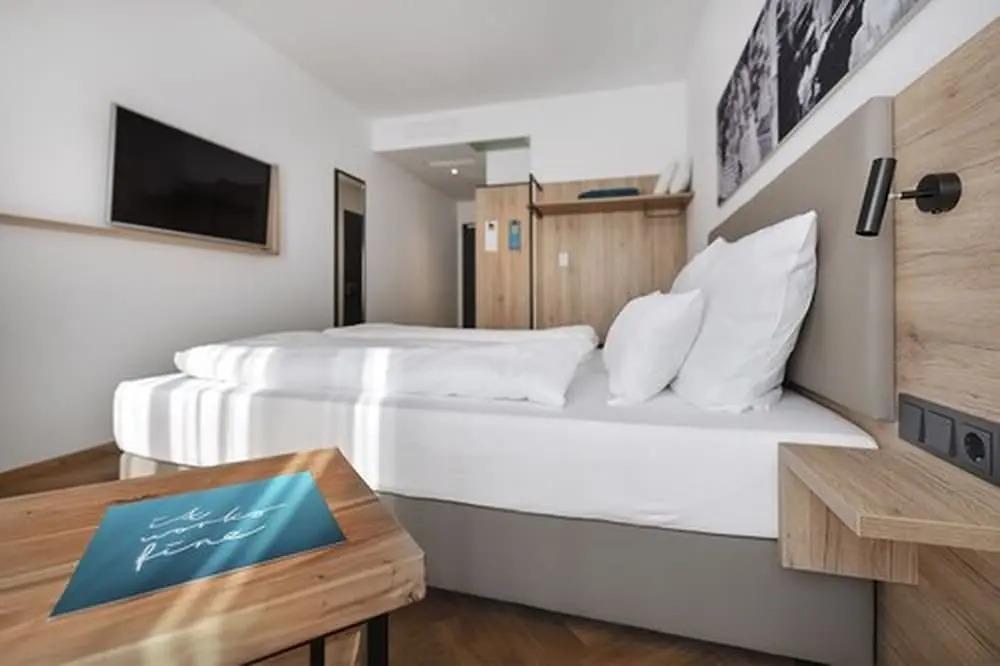 hotel image 7